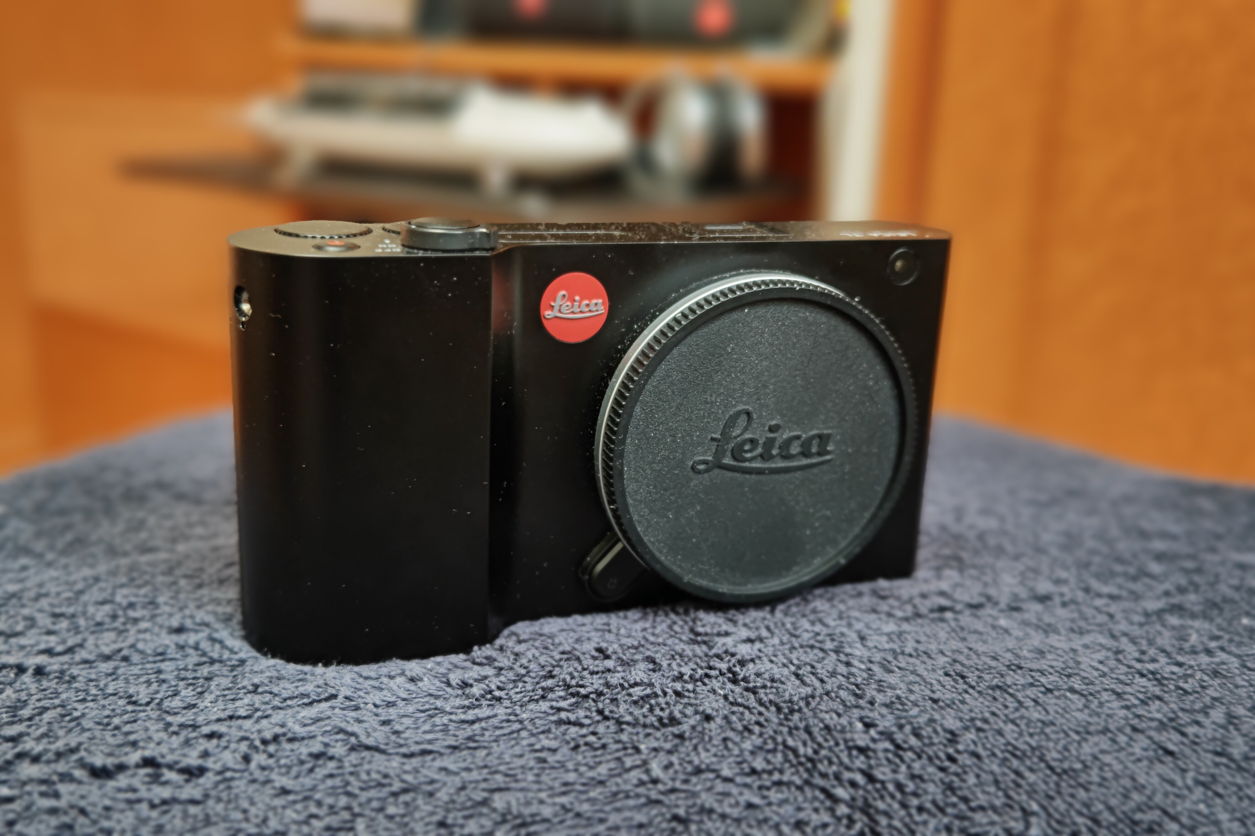 ライカ Leitz Phone 1「背景ぼかし」モードで撮影 [ F1.9, SS1/100, f6.85 mm（19mm）, ISO575 ]